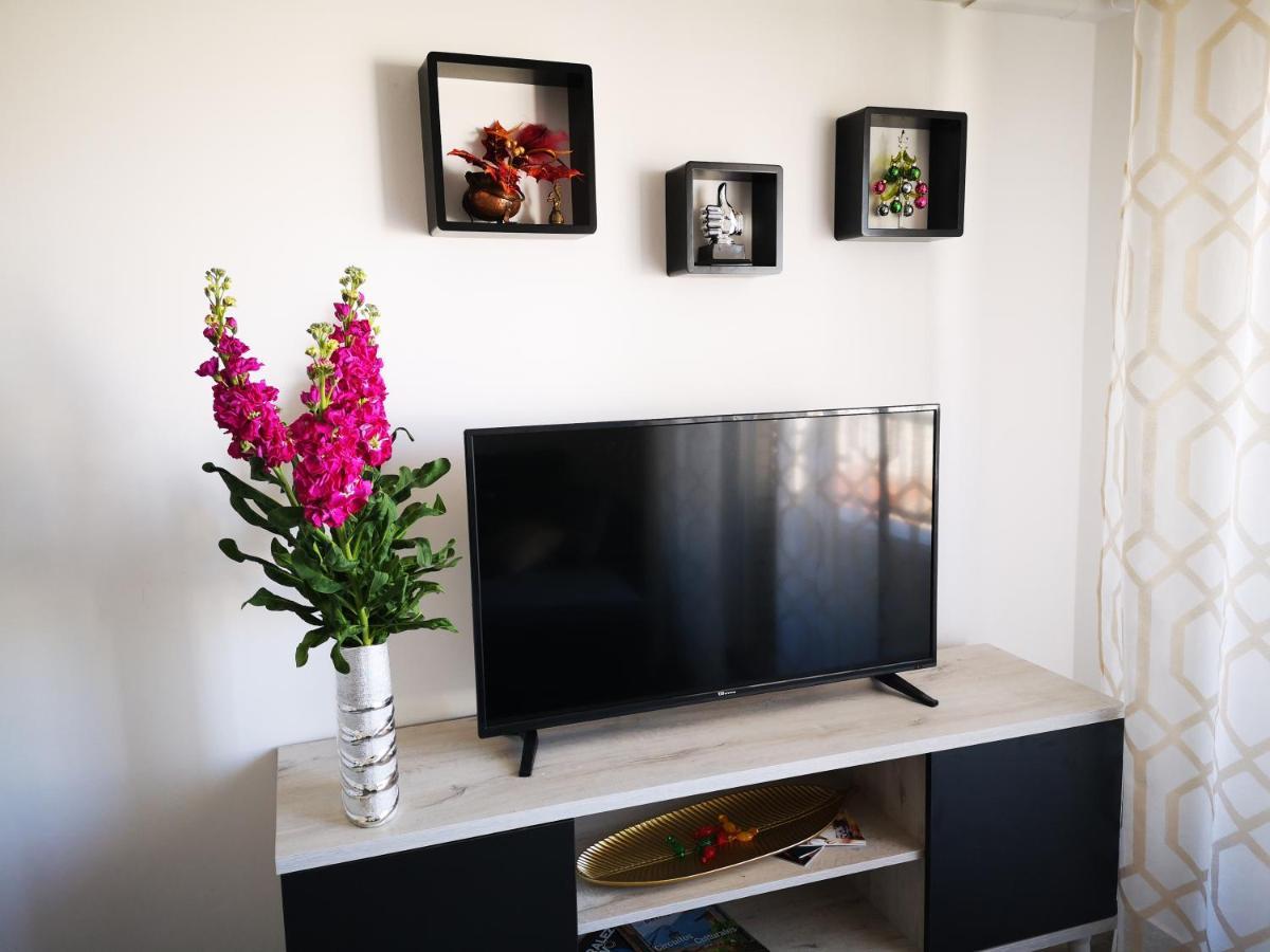 Beachfront Modern And Spacious Apartment Torrevieja Ngoại thất bức ảnh