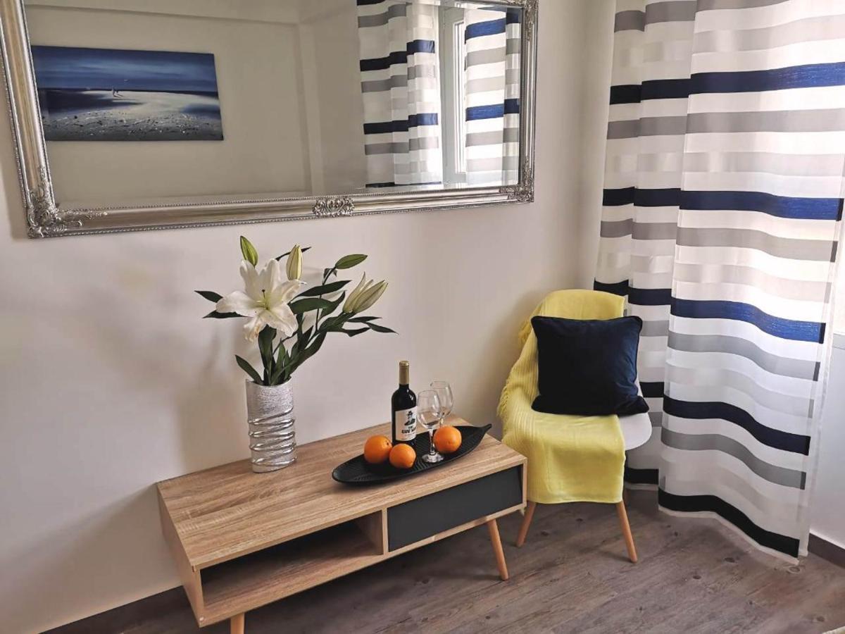 Beachfront Modern And Spacious Apartment Torrevieja Ngoại thất bức ảnh