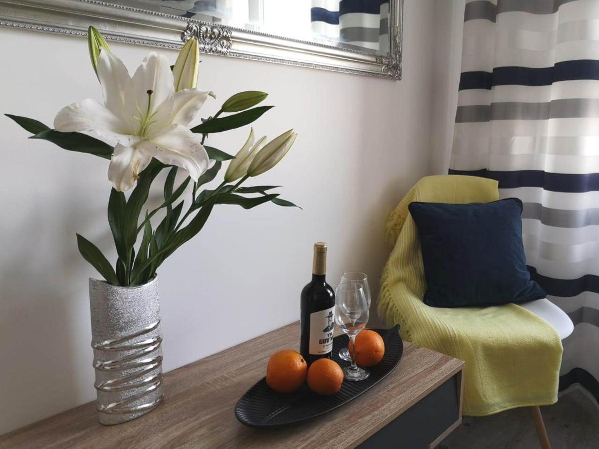 Beachfront Modern And Spacious Apartment Torrevieja Ngoại thất bức ảnh