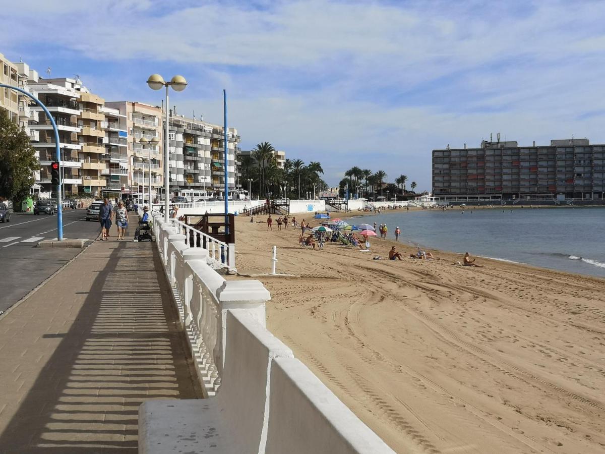 Beachfront Modern And Spacious Apartment Torrevieja Ngoại thất bức ảnh